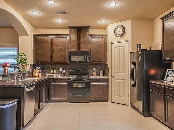 5th image of 20930 Clay Landing Ln