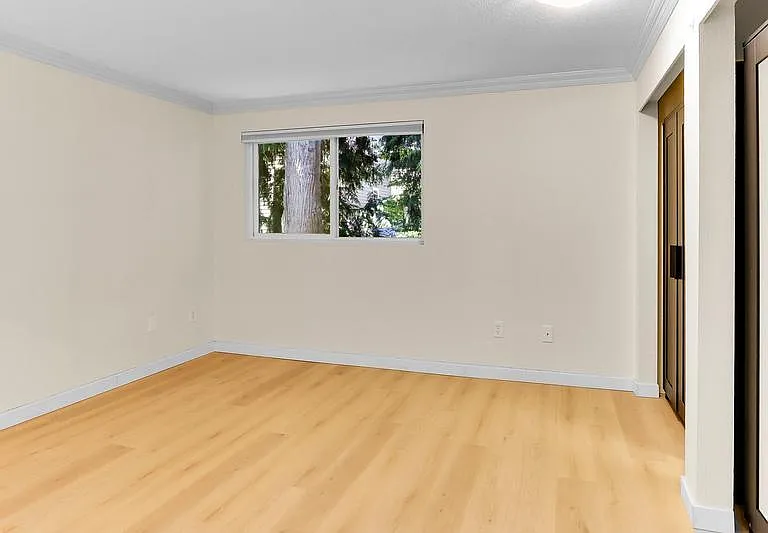 1752 NW 57th St #2 — Photo 5