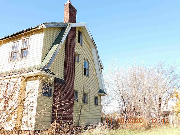 2223 Highland