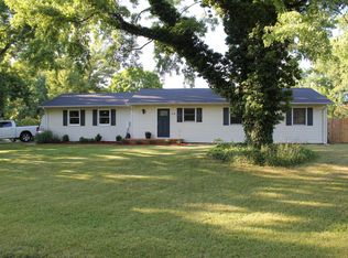 6525 Weatherford Dr, Coloma, MI 49038