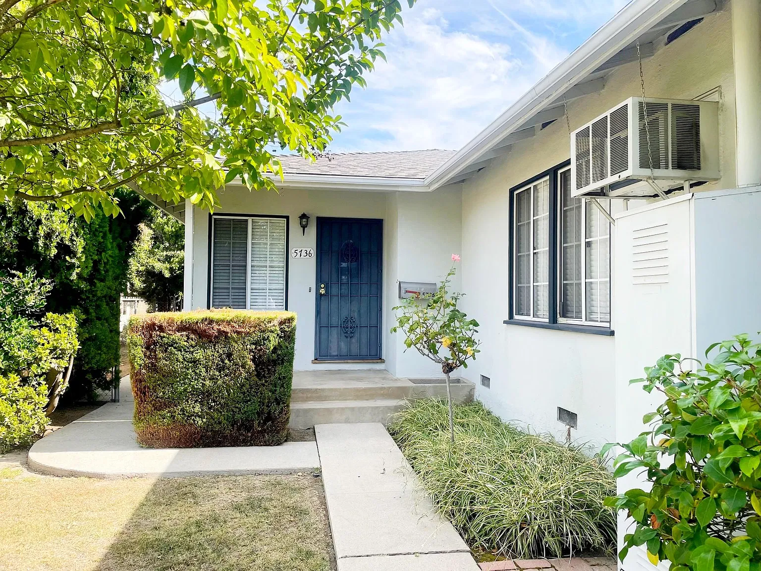 2 bed, 900 sqft, $2,895 — Photo 3