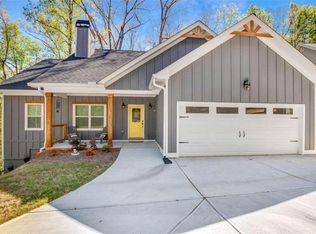 169 View St, Clarkesville, GA 30523