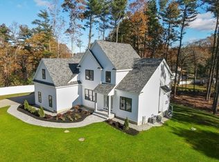 73 Seminole Rd, Acton, MA 01720