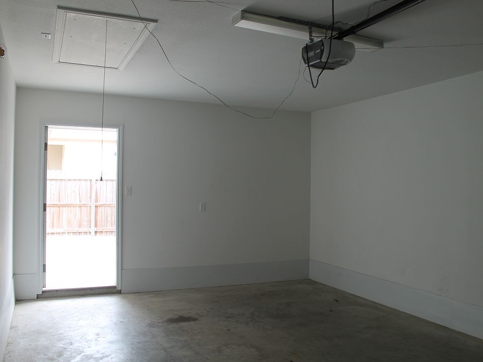 1st image of 14006 Ambrosia St