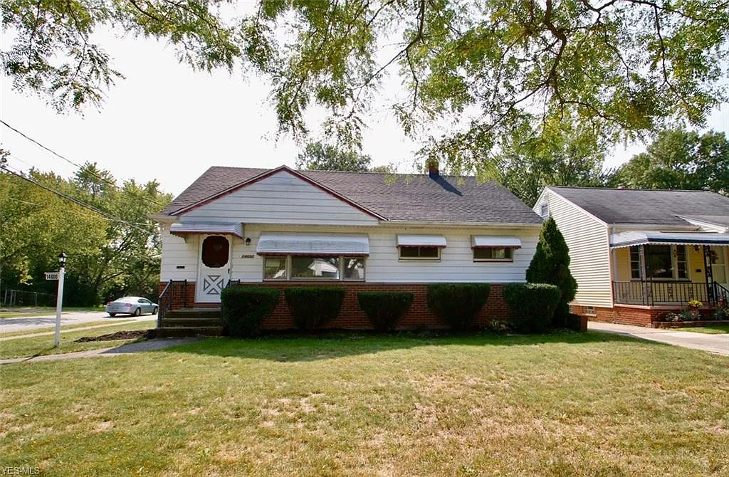 14600 James Ave photo 1