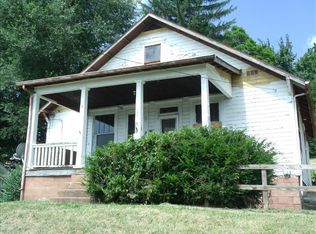 239 E Grant St, Houston, PA 15342