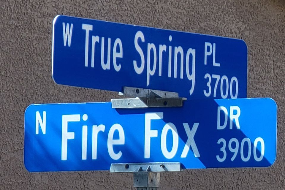 St Sign