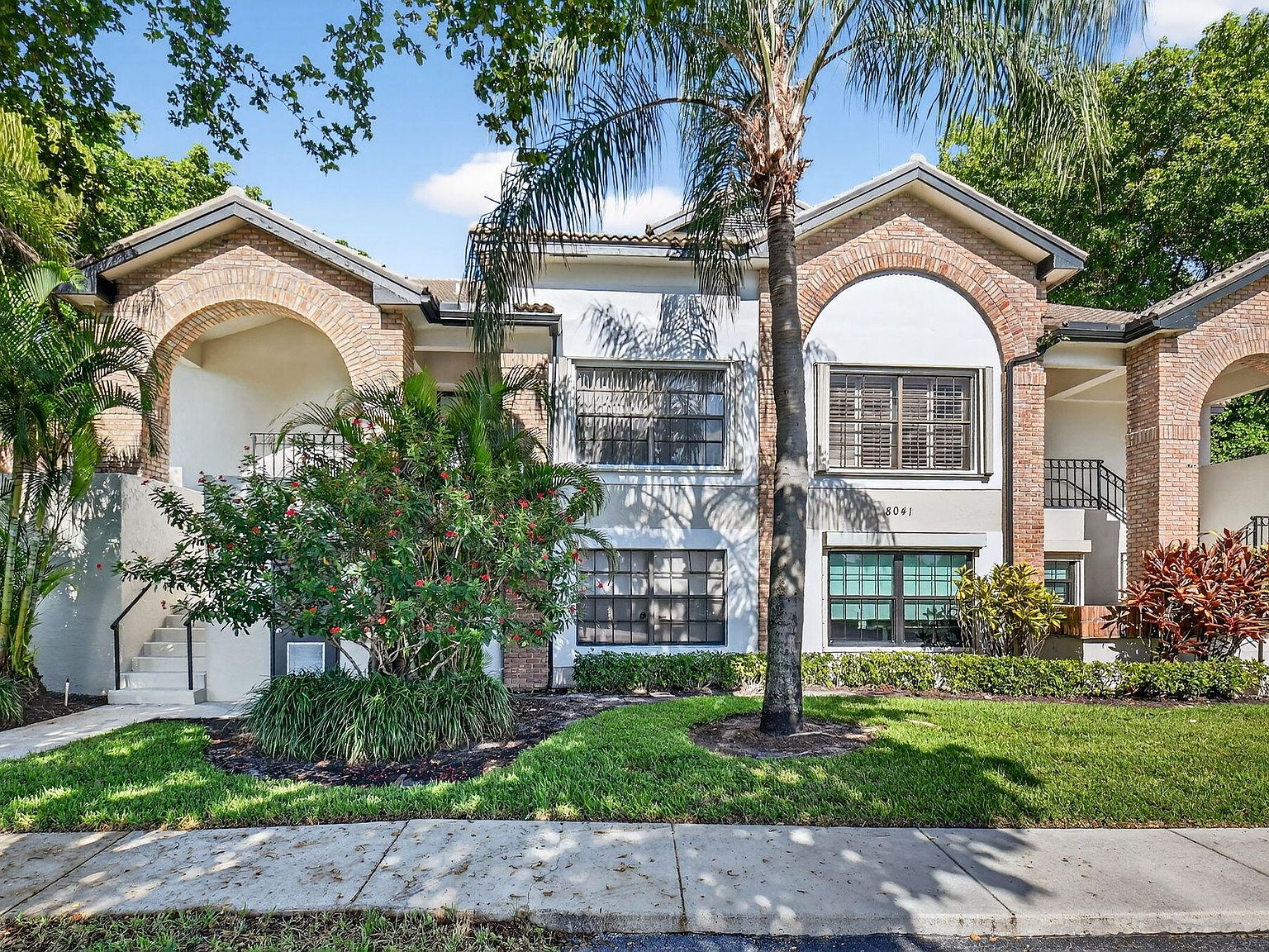 8041 Aberdeen Drive #202