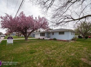 731 S Blaine St, Grand Island, NE 68803