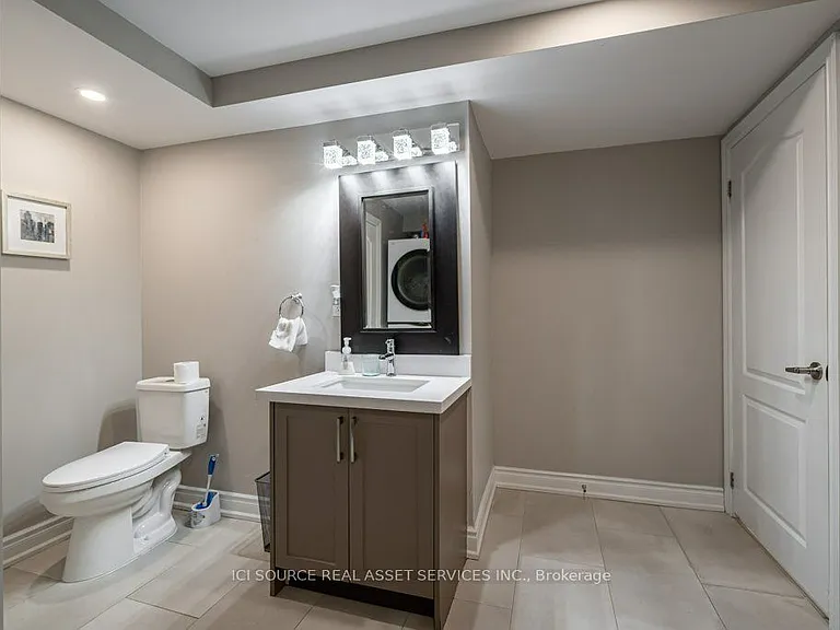 509 Clayton Ave #B — Photo 9