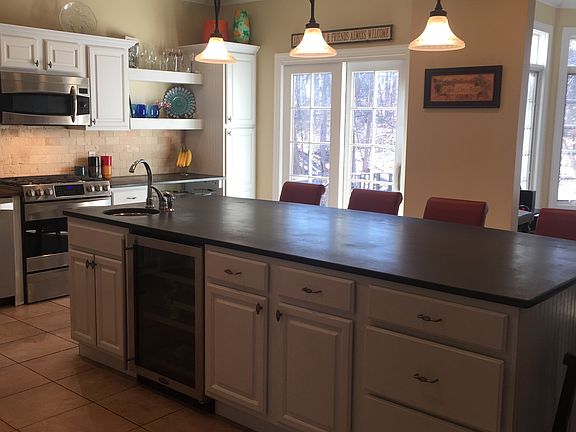 kitchen with mini bar