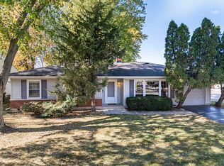 1844 N Ridge Ave, Arlington Heights, IL 60004