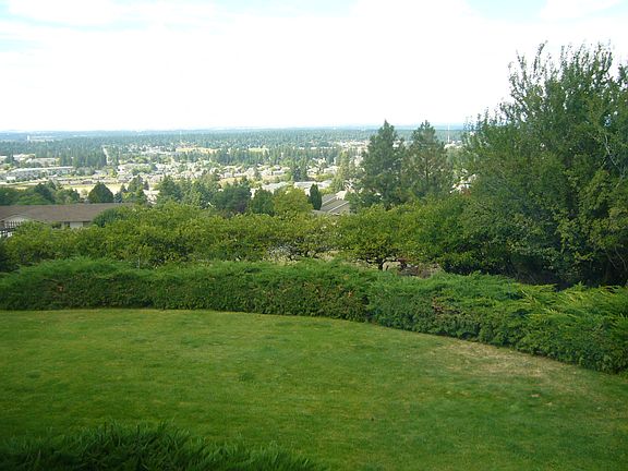 3rd image of 4907 E Glennaire Dr