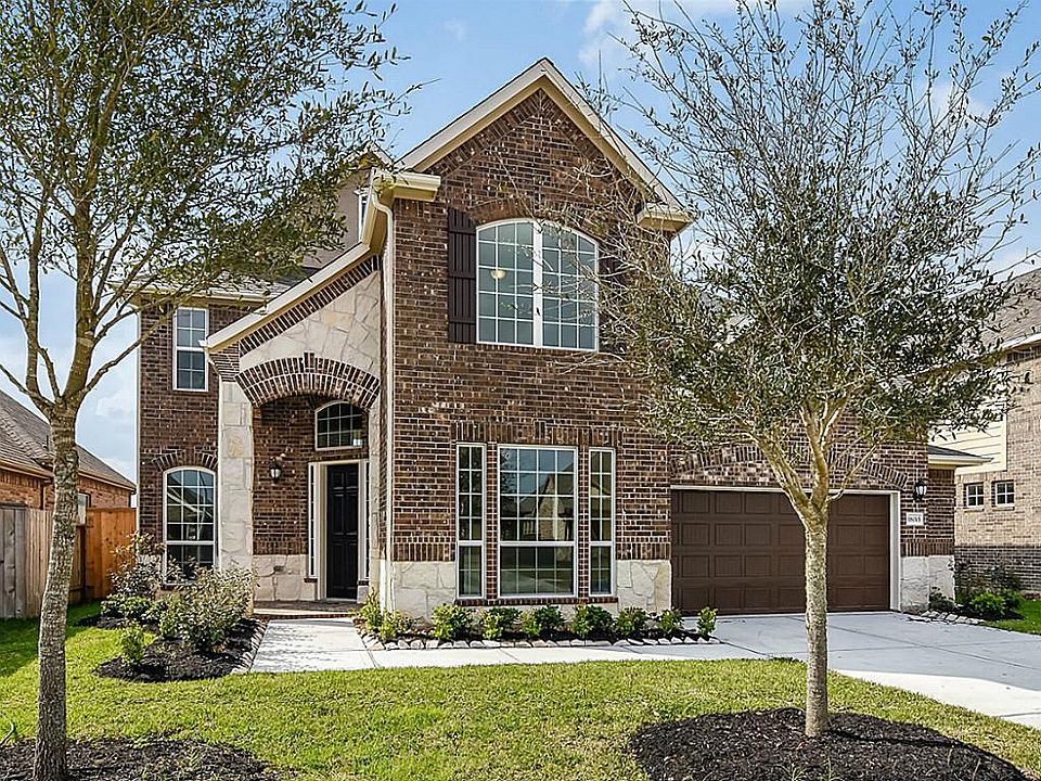 1st image of 18015 Fossilwood Ln