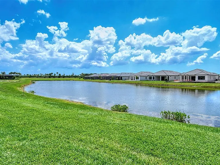 4708 Motta Ct — Photo 10