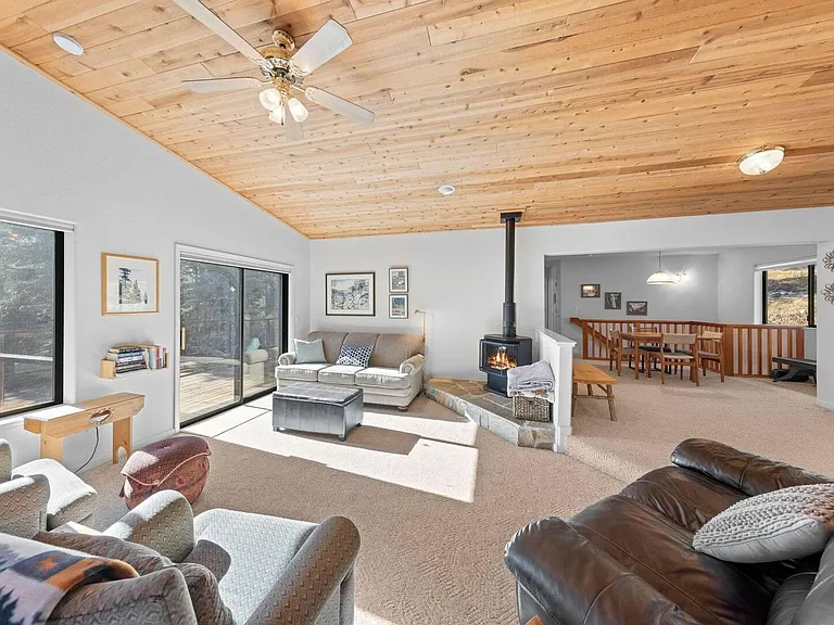 16323 Ski Slope Way — Photo 1