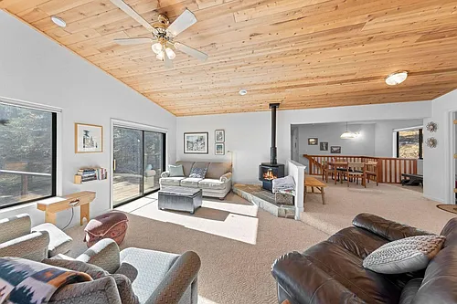 16323 Ski Slope Way Photo 1 16323 Ski Slope Way Photo 1