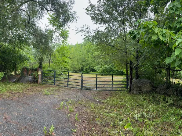 Plank, Newburgh, NY 12550