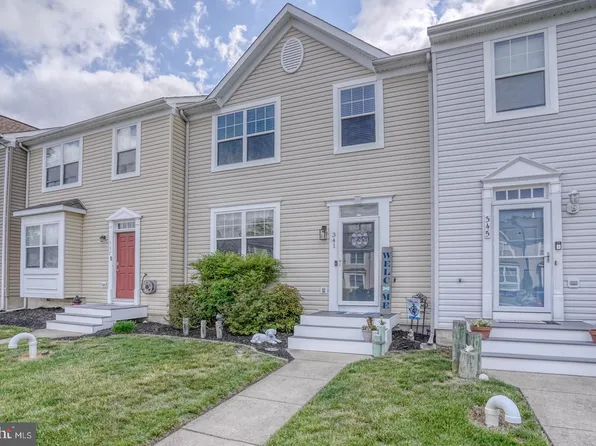 341 Creekside Commons Ct, Stevensville, MD 21666