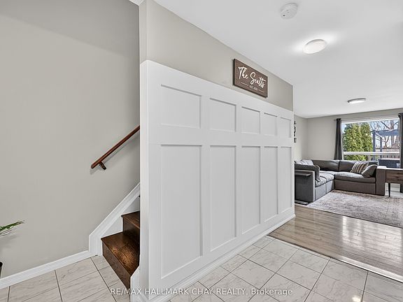 5th image of 2057 Osbond Rd