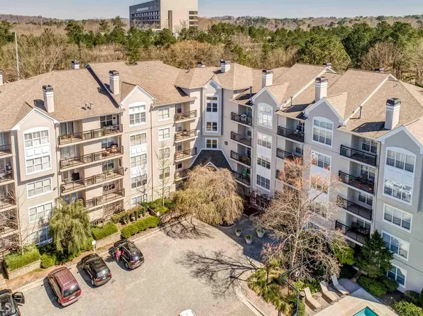 2111 River Green Dr NW, Atlanta, GA 30327