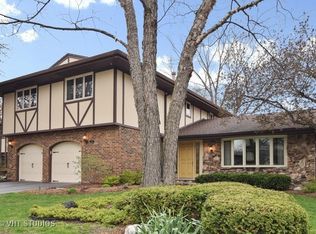 201 Saugus Ln, Schaumburg, IL 60173