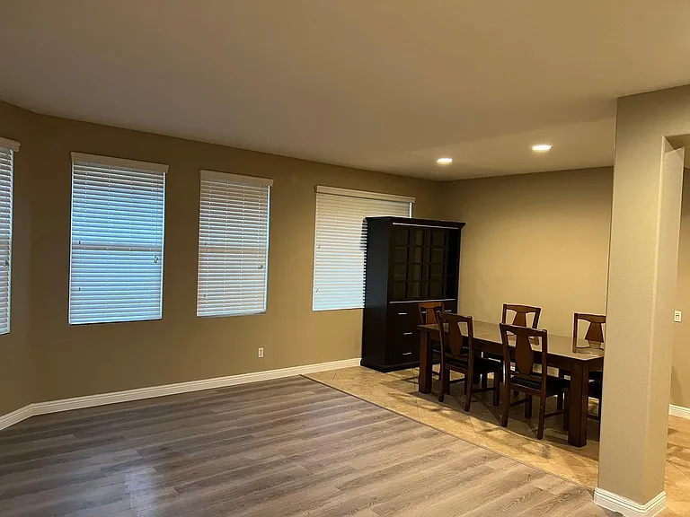 303 N Madera Privado — Photo 13