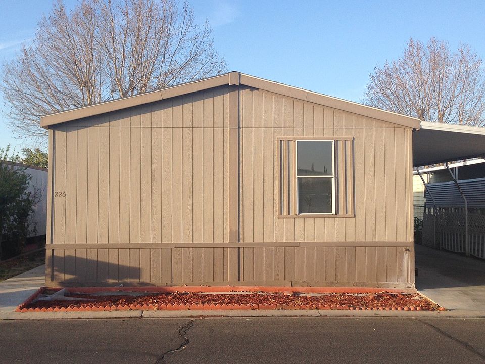 2nd image of 2505 W Foothill Blvd Space 226