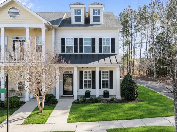 1050 Perdue Dr, Chapel Hill, NC 27517