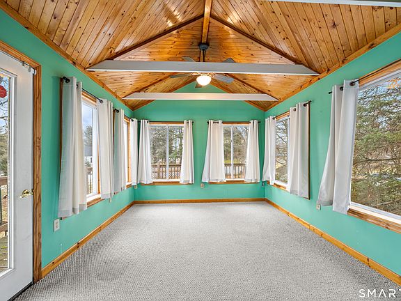 3rd image of 60 Roseanna Road