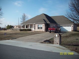 200 N Woodchuck Ln, Skiatook, OK 74070