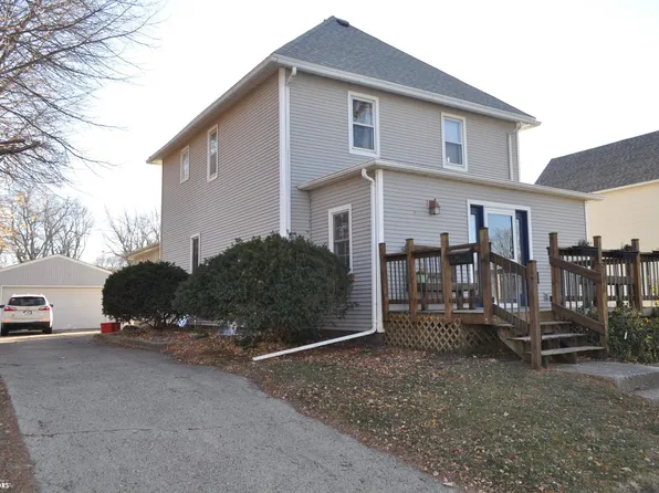 108 N Carroll St, Carroll, IA 51401