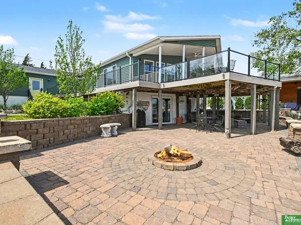 17313 Yucca Cir, Bellevue, NE 68123