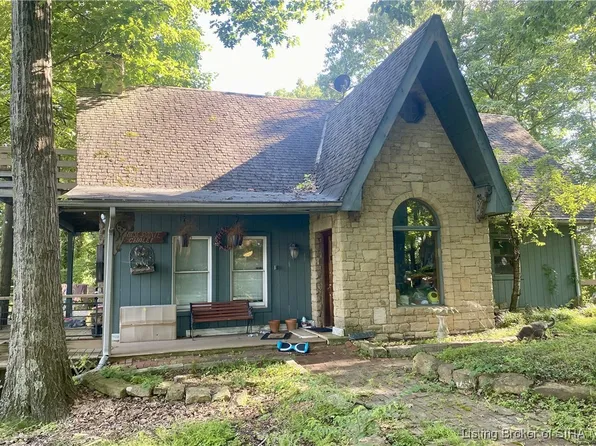 4261.4259 Stone Mountain Road, New Albany, IN 47150