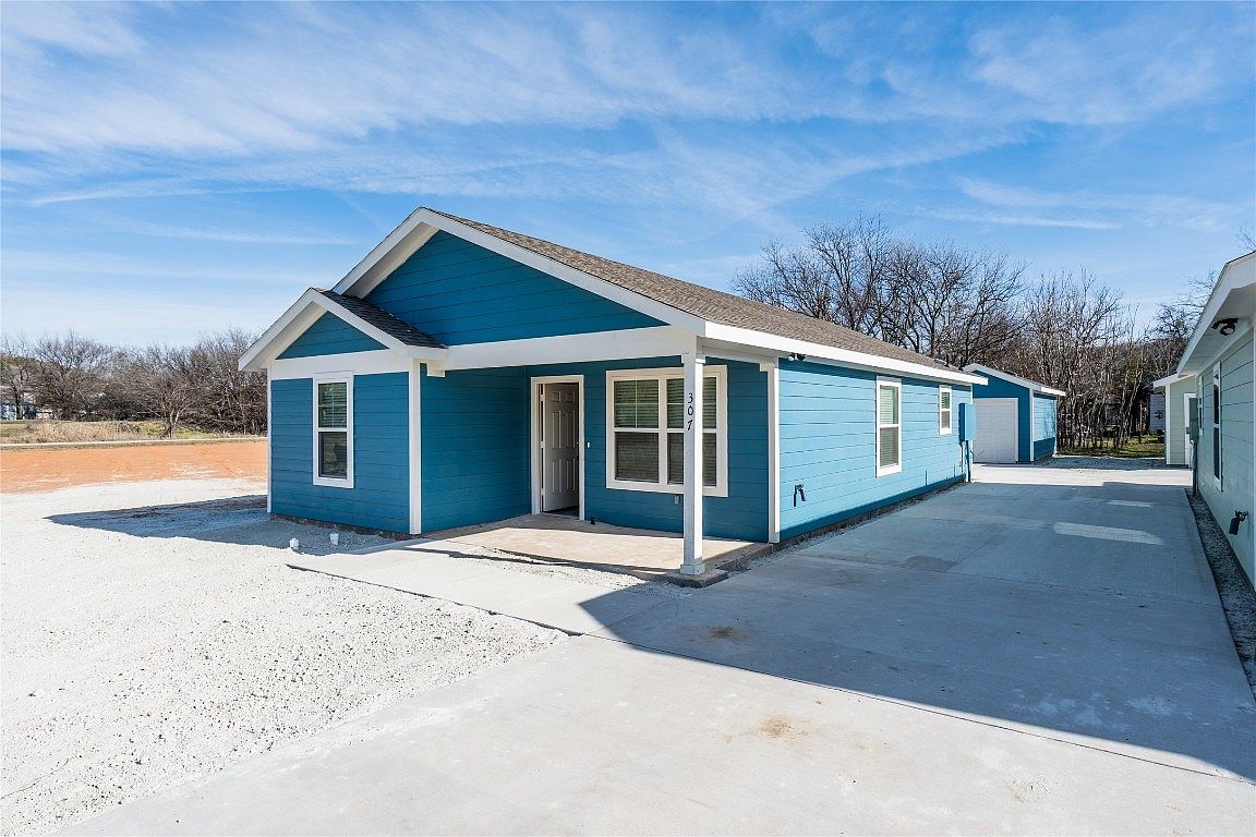 307 SW 14th Ave, Mineral Wells, TX 76067 Zillow