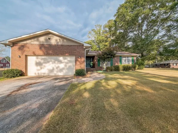2481 Ben Brown Rd, Valley, AL 36854