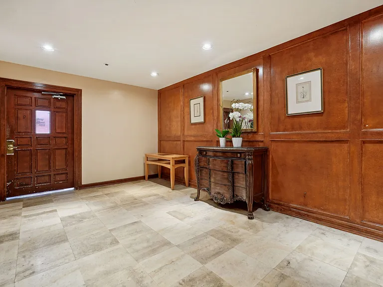 Century Glen — Photo 13