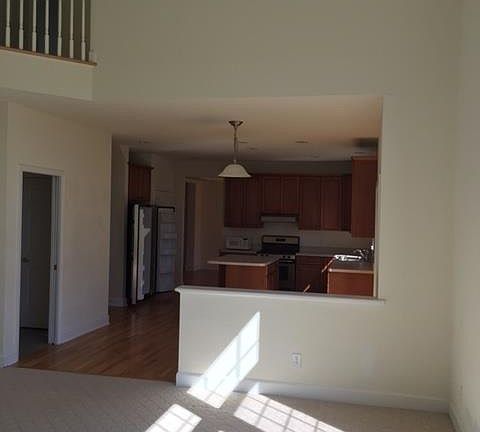 2nd image of 15 Outlook Ave
