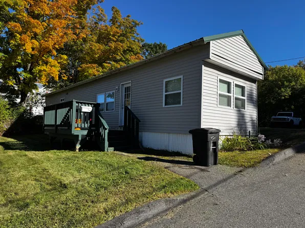 10 Pine St, Randolph, ME 04346