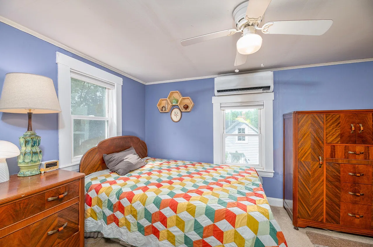 2 bed, 691 sqft, $1,537 — Photo 3