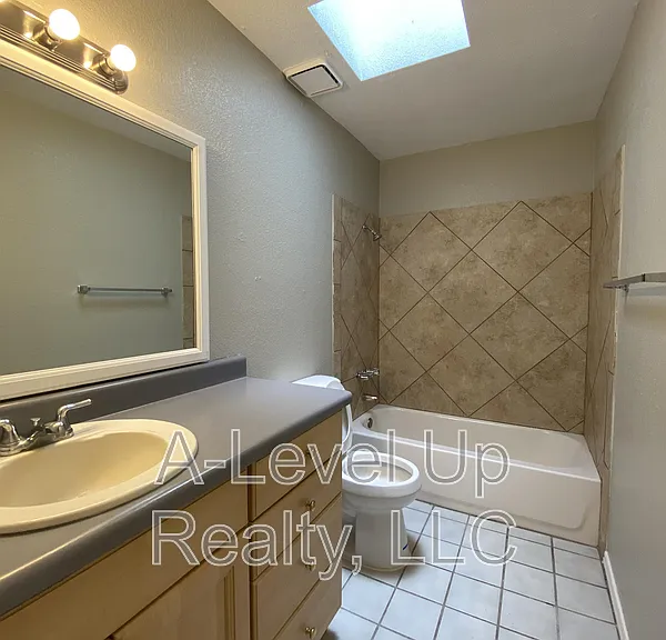 1503 N Riverview Blvd — Photo 9