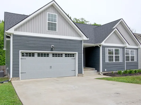 416 Hawkins Rd, Clarksville, TN 37040