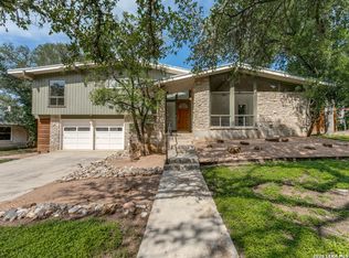 9018 Rock Cliff Rd, San Antonio, TX 78230