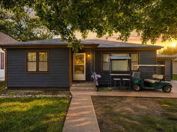 403 Magnolia, Andale, KS 67001