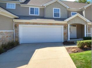 29361 Hummingbird Cir #14, Westlake, OH 44145