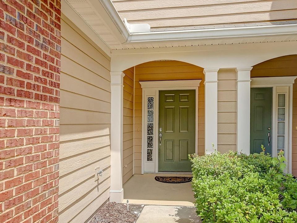 1st image of 4117 Rosecliff Ln