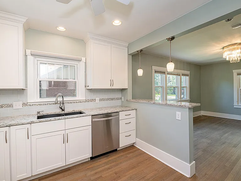 3738 Zenobia St — Photo 2