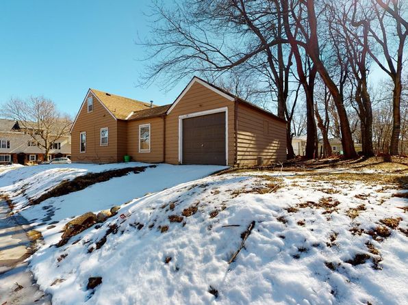 135 N Wilmoth Ave, Ames, IA 50014