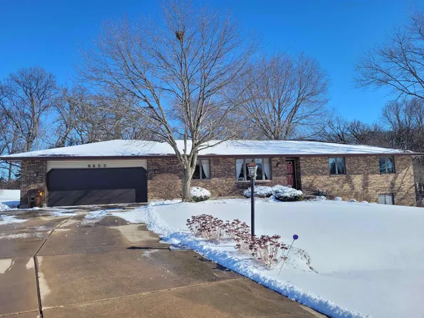 8655 Byron Hills Dr, Byron, IL 61010