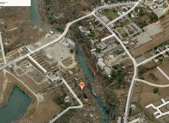 3rd image of 1466 Sleepy Hollow Ln